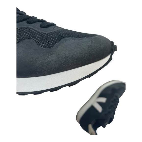 Veja Black And White SDU TPU B-Mesh Women's Sneaker Size 9 NIB DEFECT - Picture 9 of 10